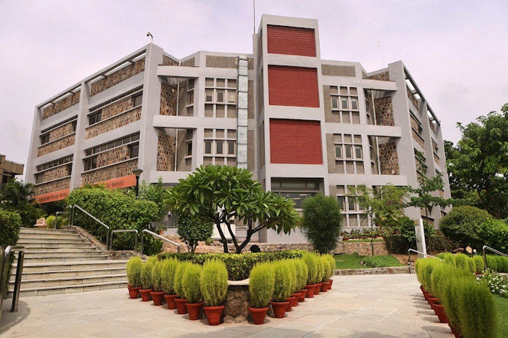 Institutional Structural Design